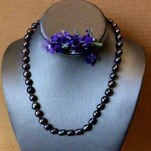Tahitian Black pearl Men/Women 24" 8mm SG- 0069  an organic gem.